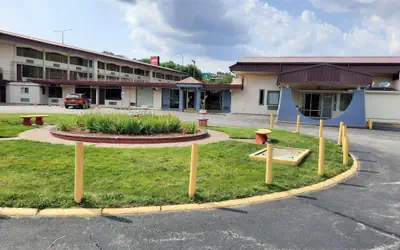 Americas Best Value Inn Moline