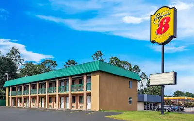 Super 8 by Wyndham Columbia SC / Ft. Jackson