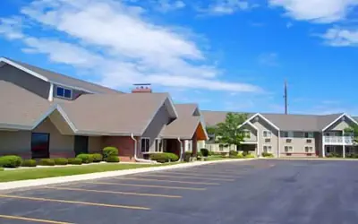 AmericInn by Wyndham Manitowoc