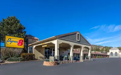 Super 8 by Wyndham Conference Center NAU/Downtown