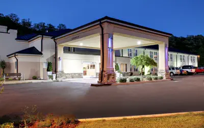 Holiday Inn Express Hurricane by IHG