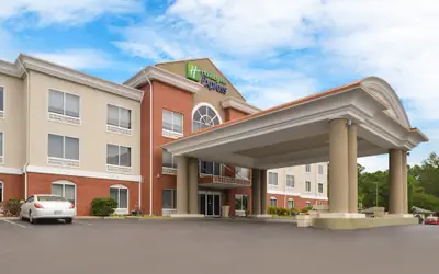 Holiday Inn Express & Suites Chattanooga (East Ridge) by IHG