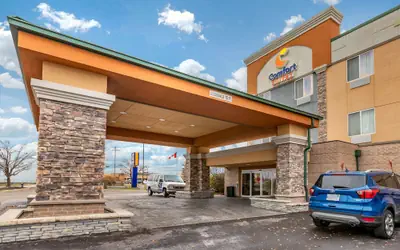 Comfort Suites Southgate-Detroit