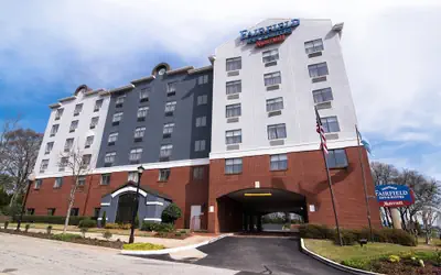Fairfield Inn and Suites by Marriott Atlanta Airport North