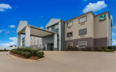 Quality Inn & Suites Pearl - Jackson