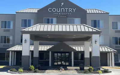 Country Inn & Suites by Radisson, Council Bluffs, IA