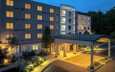 Courtyard by Marriott Providence Lincoln
