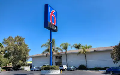 Motel 6 Rowland Heights, CA - Los Angeles - Pomona