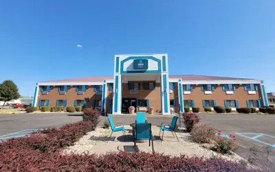 Clarion Pointe Harrodsburg-Danville