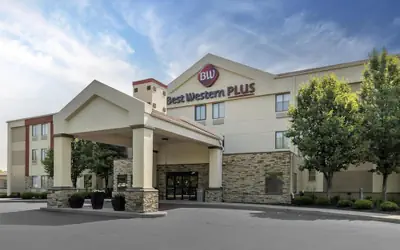 Best Western Plus Lee's Summit Hotel & Suites