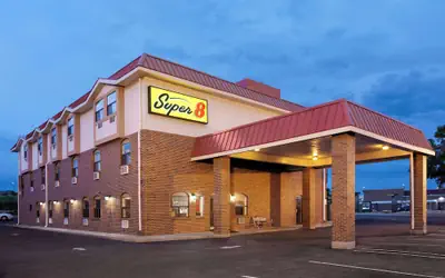 Super 8 by Wyndham Colorado Springs/Afa Area