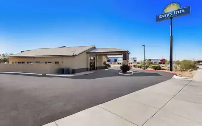 Days Inn by Wyndham Buckeye