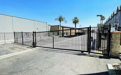 Country Inn & Suites by Radisson, Bakersfield, CA