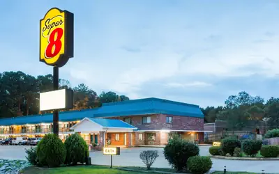 Super 8 by Wyndham Kosciusko