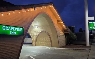 Grapevine Inn