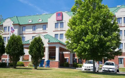 Comfort Suites West Warwick - Providence