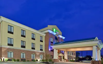 Holiday Inn Express Hotels and Suites Dayton North Tipp City by IHG