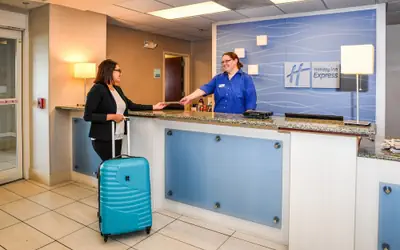 Holiday Inn Express Hotel & Suites Concord by IHG