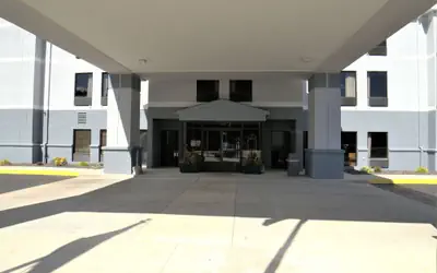 Super 8 by Wyndham Crossville TN