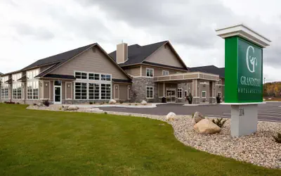 GrandStay Hotel & Suites