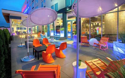 Aloft Buffalo Airport