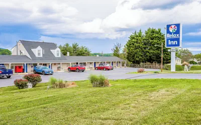 Relax Inn By OYO Natural Bridge I-81