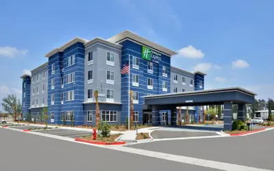 Holiday Inn Express & Suites Loma Linda- San Bernardino S by IHG