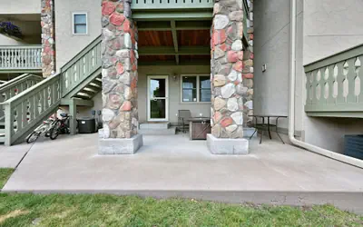 Unit 109 2 Bdrm/ 2 Ba 2 Bedroom Condo