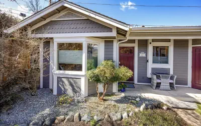 Hanna's House by WanderLodges