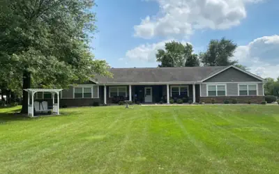 Arbor Rose Boutique Hotel