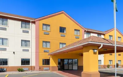 Quality Inn & Suites McAlester on Hwy 69