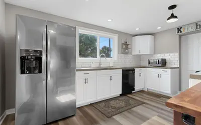 Lazy River Villa - Hottub Fenced Yard Sleeps 11