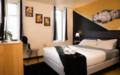 Amazing Downtown Apt Roku TV Walk Everywhere