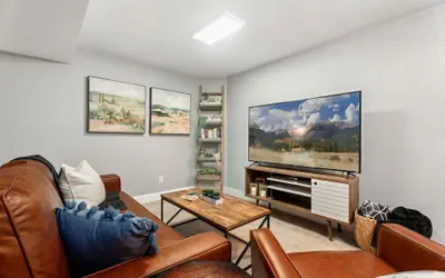 Beautiful Old Town 2 Bedroom Apartment With Bikes!