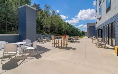 Cambria Hotel & Suites Plymouth