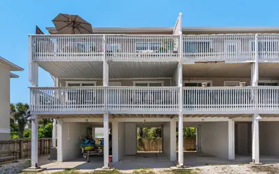 1br/1ba, Covered Parking, Perfect for Couples!