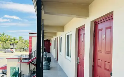 Executive Economy Lodge