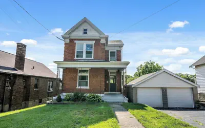 Ludlow Lodge w/ City Views