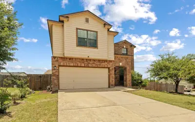 Autin - Family & Groups - Modern Lux