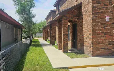 Apartment Near University