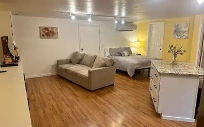 Medford Home and 2 Condos With Pool and Hot tub