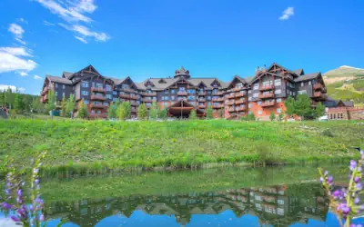 Luxury 1 Bedroom Condo with Slopeside View 1 Condo