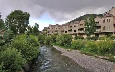 Viking Lodge 312 1 Bedroom Condo