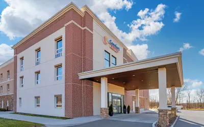 Comfort Suites Central Valley - Woodbury