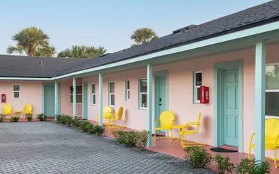 Haleys Court Boutique Motel