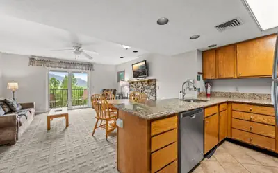 Sleeps 6 Indoor Pool Playground Hot Tub