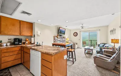 Sleeps 6 Indoor Pool Hot Tub Mountain Views