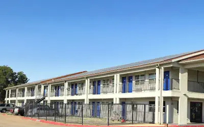 Deluxe Inn Motel By Oyo Grand Prairie Interstate 30