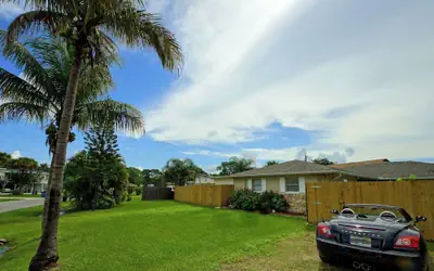 TriLuxe Inn & Studios