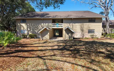 Sleeps 8 w/ Resort Pools, Tennis, Golf & Beach Access + Attraction Tickets!